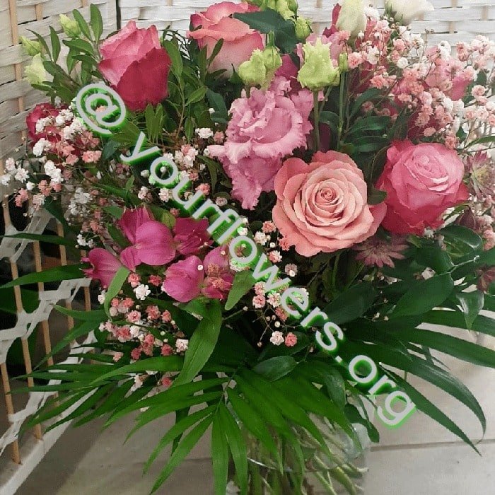 Blumenladen - Ihr Blumenladen vor Ort. Blumenstrauß aus frischen Blumen auf Bestellung geliefert – Jetzt kaufen